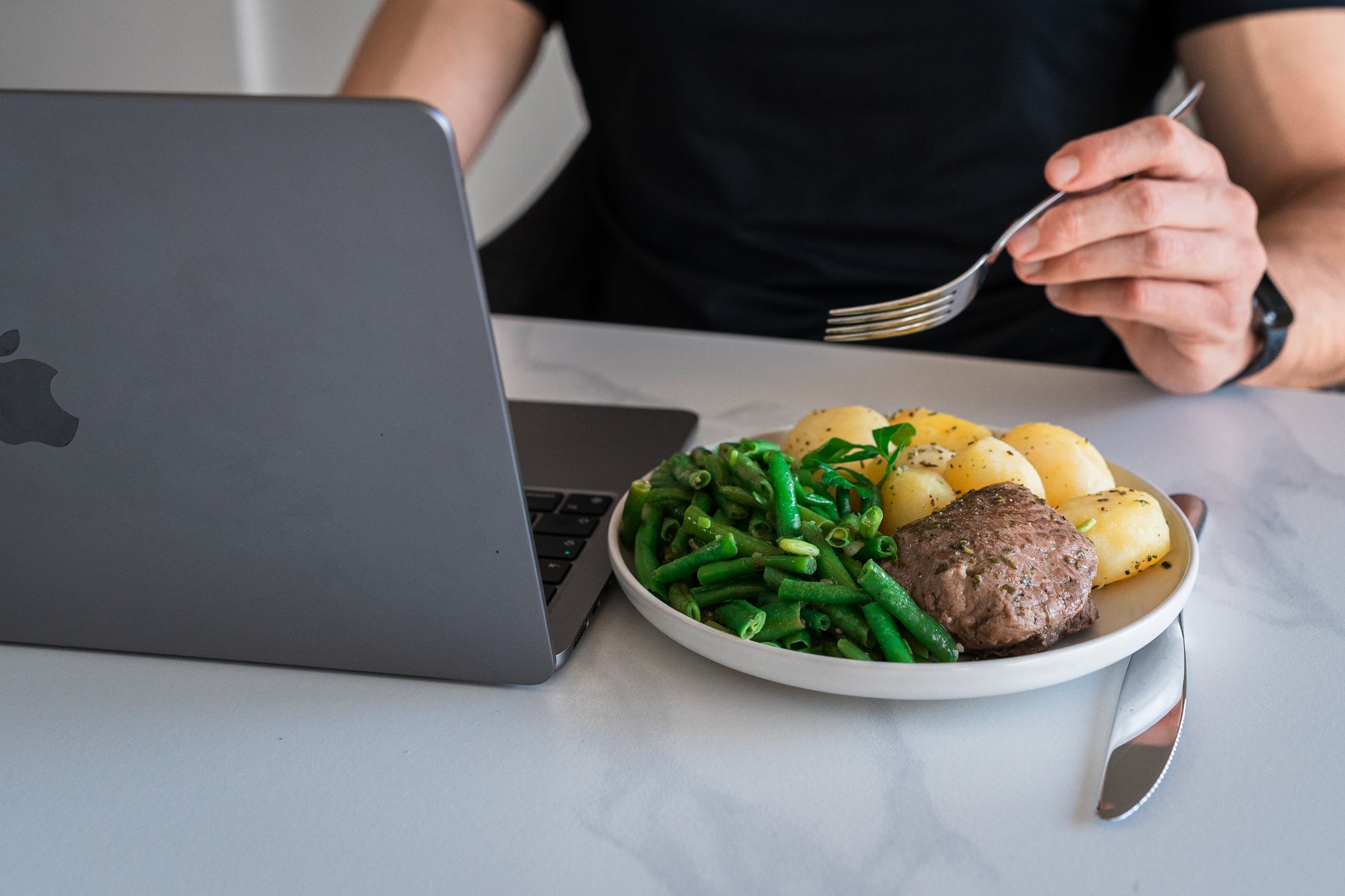 Order quick healthy dishes online - fresh, delicious & ready to serve in 5 minutes