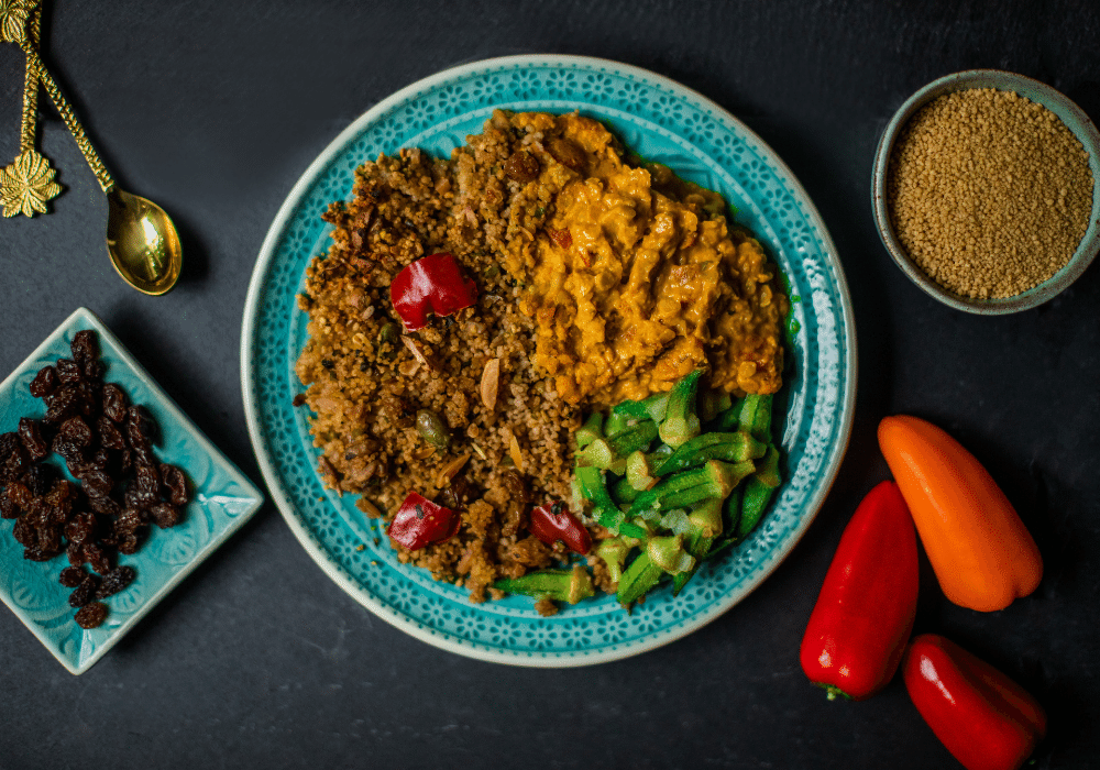 🌱 Couscous lentil pan with okra