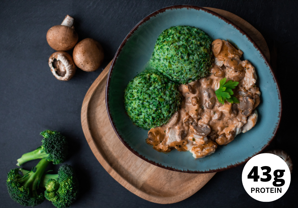 CH : Poitrine de poulet à la crème de champignons