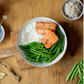Lachs, Reis, grüne Bohnen