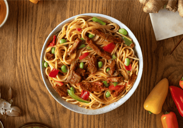 CH: Asia Nudeln mit Rindfleisch